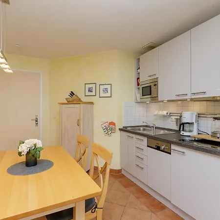 Strandstrasse 32 Strandstrasse 32-56 Ostseebad Kühlungsborn