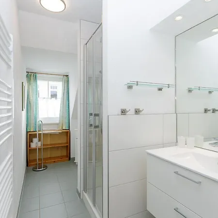 Strandstrasse 32 Strandstrasse 32-56 דירה Ostseebad Kühlungsborn